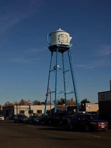 Water tower that looks like a teapot