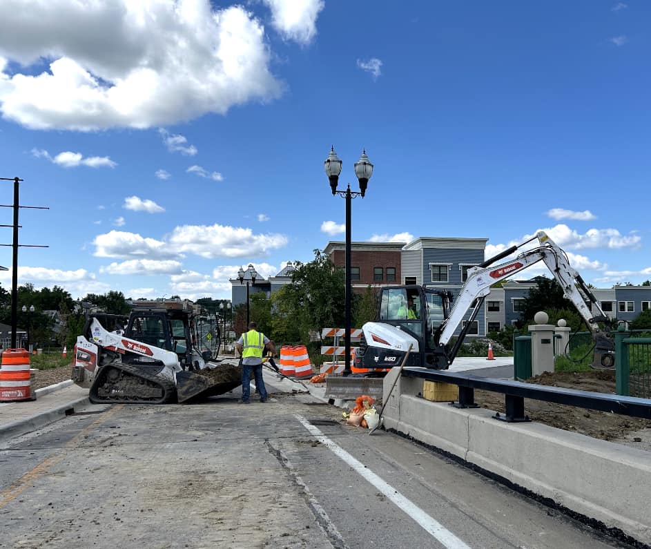 Temporary Berm on 41 Bridge